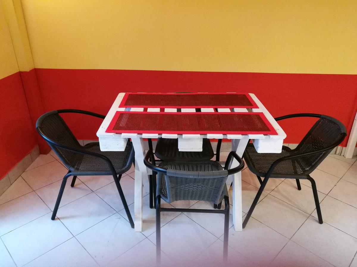 Hostel Horgos Centar Bagian luar foto